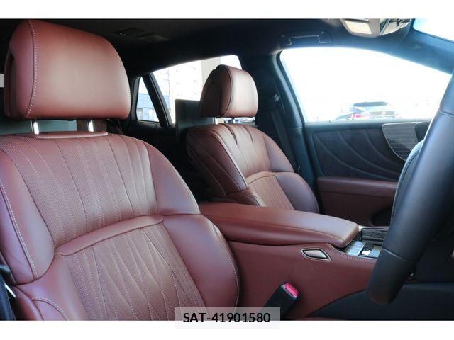 Lexus LS 2018-02 2962952-11
