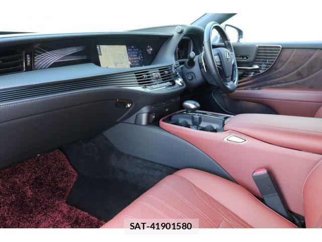 Lexus LS 2018-02 2962952-13