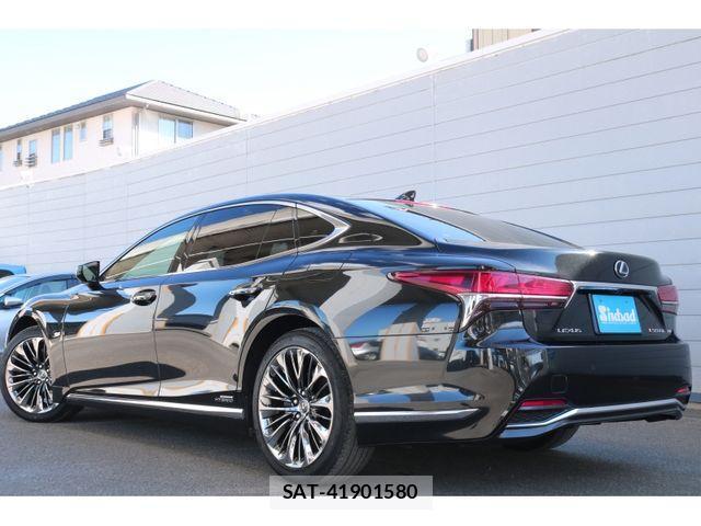 Lexus LS 2018-02 2962952-1