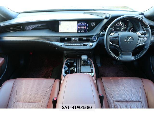 Lexus LS 2018-02 2962952-2