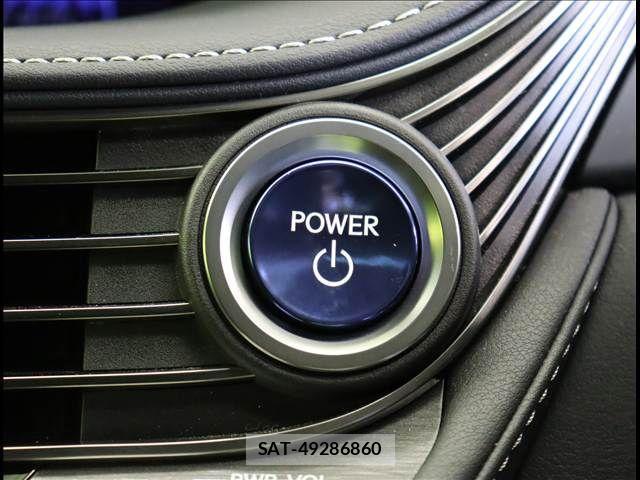 Lexus LS 2017-11 3674644-14