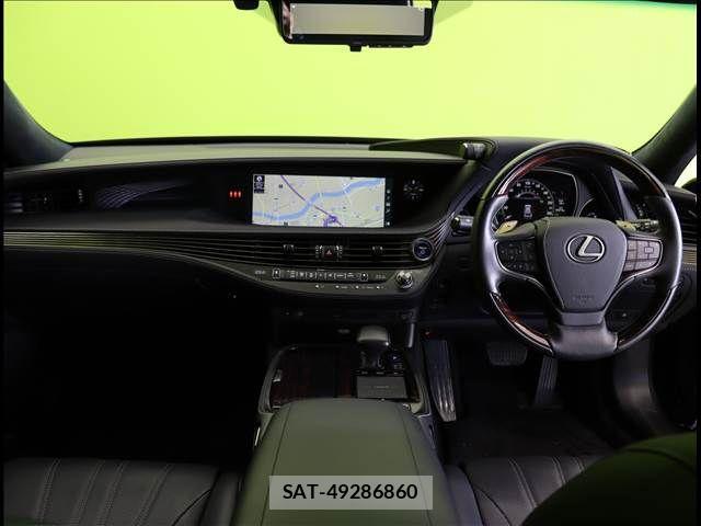 Lexus LS 2017-11 3674644-2
