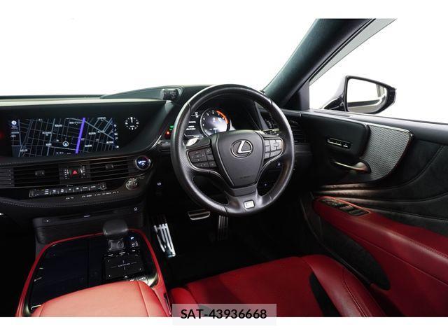 Lexus LS 2020-02 3934679-19