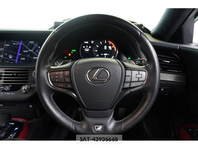 Lexus LS 2020-02 3934679-8