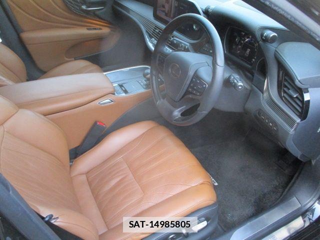 Lexus LS 2021-01 4595502-1