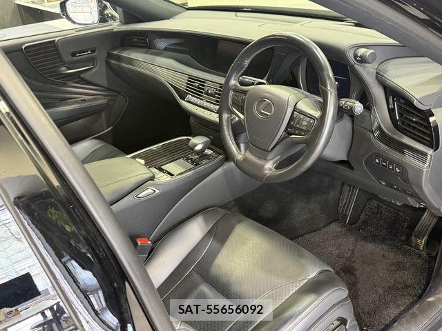 Lexus LS 2018-03 4595507-9