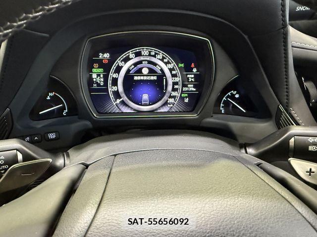 Lexus LS 2018-03 4595507-20