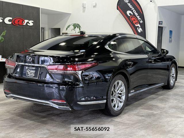 Lexus LS 2018-03 4595507-4