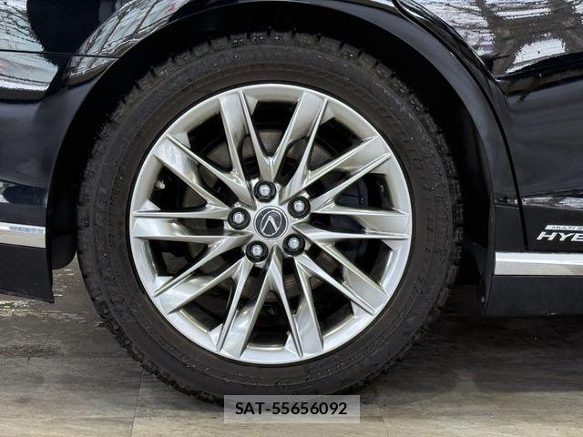 Lexus LS 2018-03 4595507-8