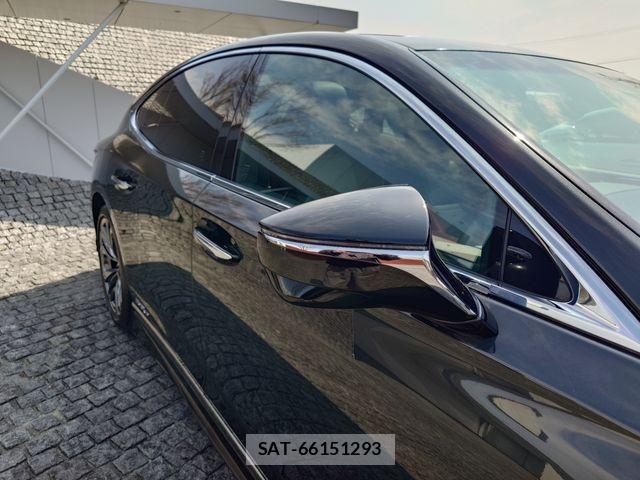 Lexus LS 2021-04 5870935-4