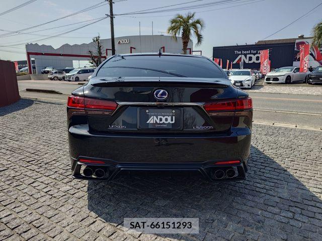Lexus LS 2021-04 5870935-6