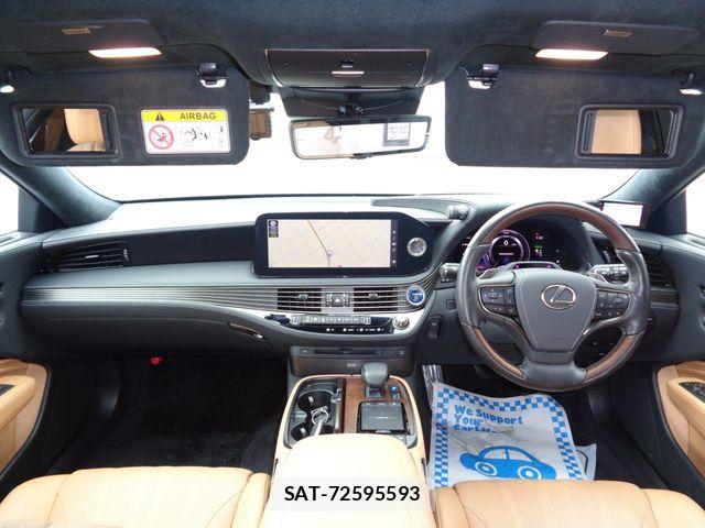Lexus LS 2021-10 6216400-12