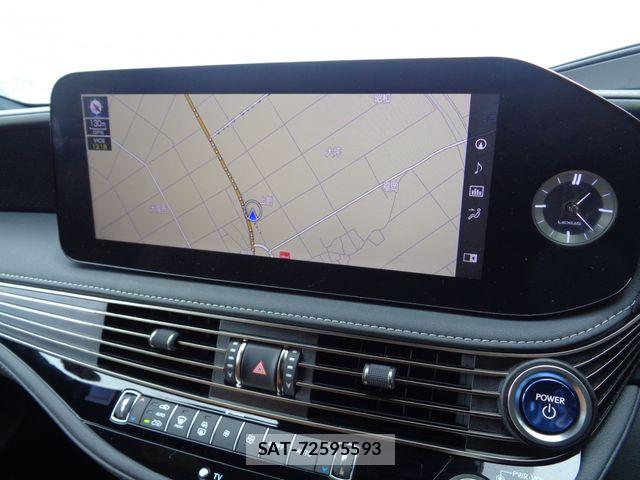 Lexus LS 2021-10 6216400-13
