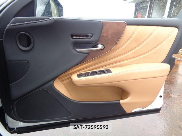 Lexus LS 2021-10 6216400-22