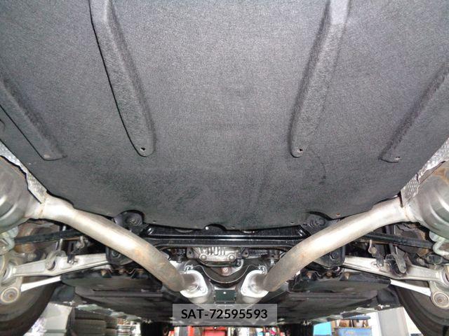Lexus LS 2021-10 6216400-26