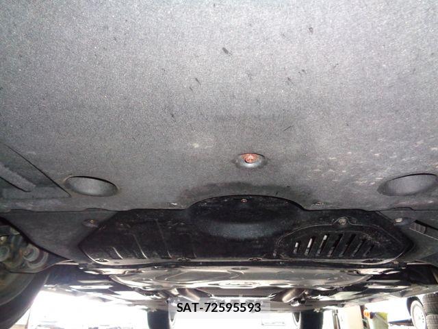 Lexus LS 2021-10 6216400-27