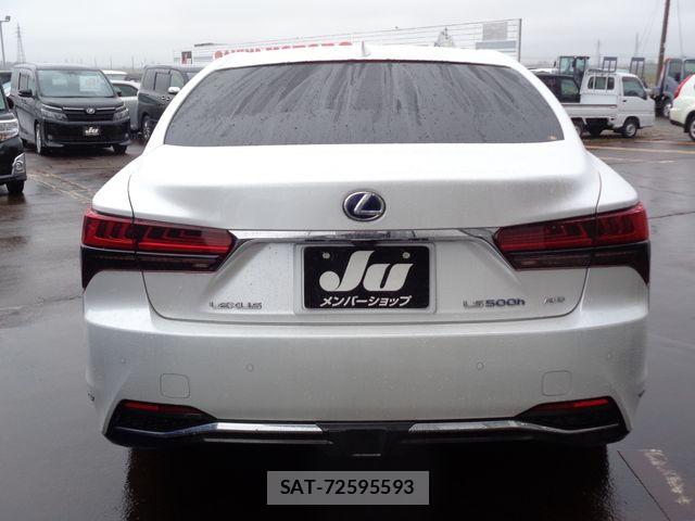 Lexus LS 2021-10 6216400-6