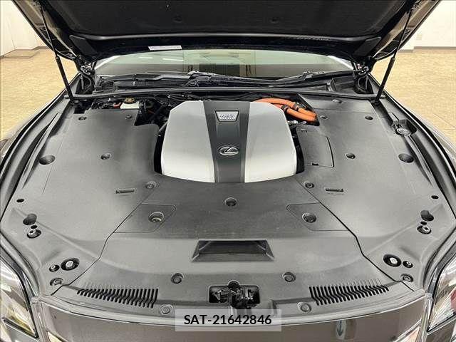 Lexus LS 2017-12 6245195-28