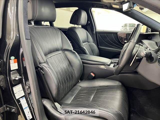 Lexus LS 2017-12 6245195-7