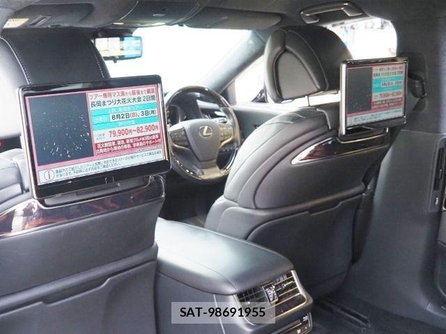 Lexus LS 2019-04 6526536-15
