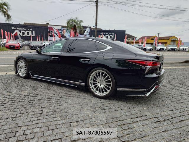 Lexus LS 2017-12 6545551-3