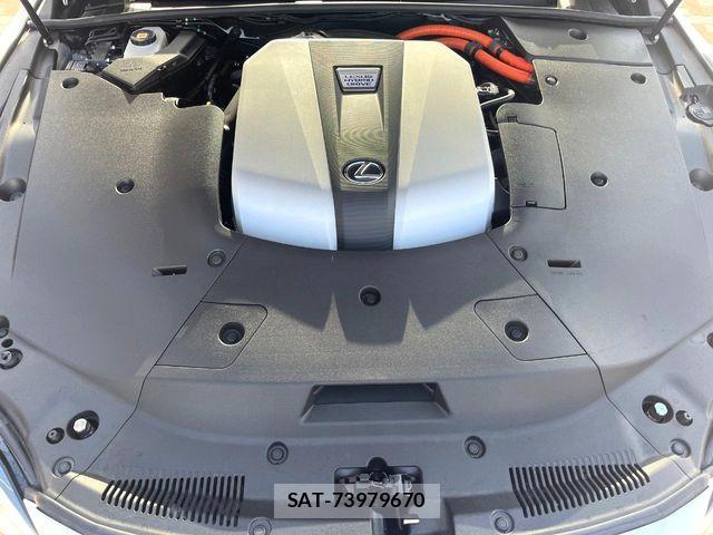 Lexus LS 2021-03 6612860-17