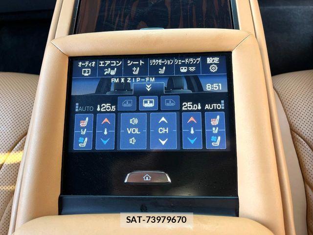 Lexus LS 2021-03 6612860-4