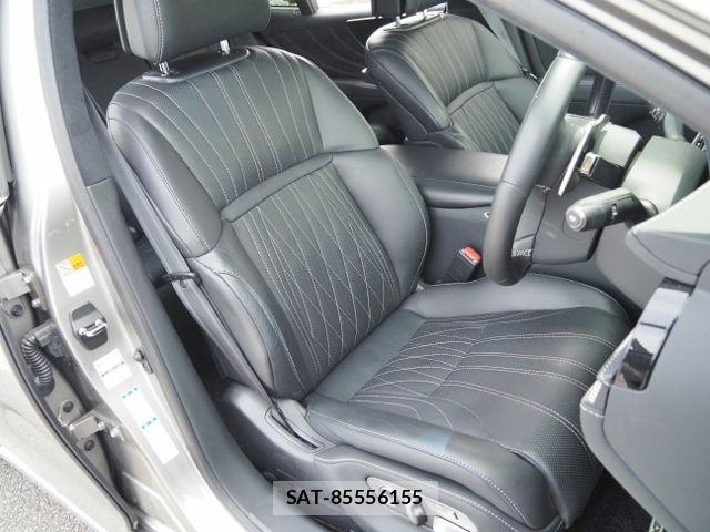 Lexus LS 2023-06 6612862-10