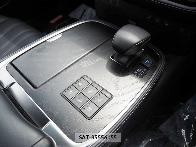 Lexus LS 2023-06 6612862-25