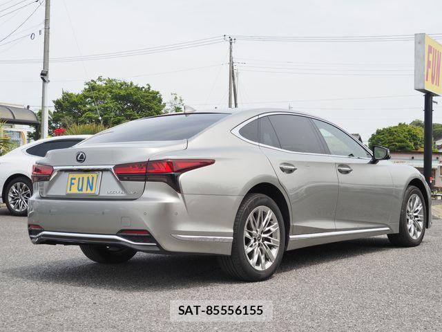 Lexus LS 2023-06 6612862-4