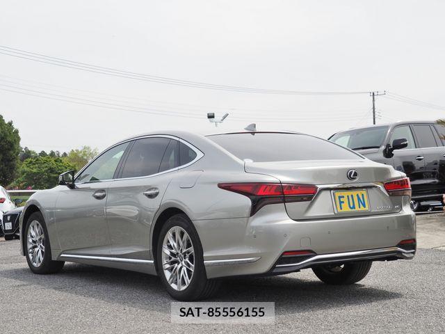 Lexus LS 2023-06 6612862-5