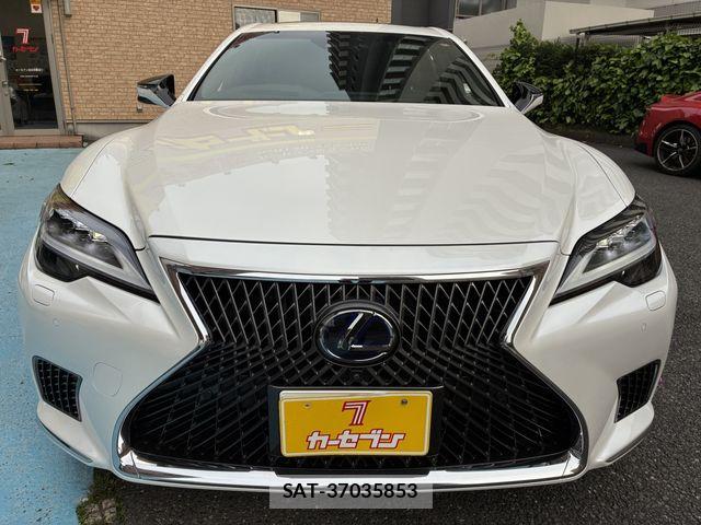Lexus LS 2021-11 6612861-15