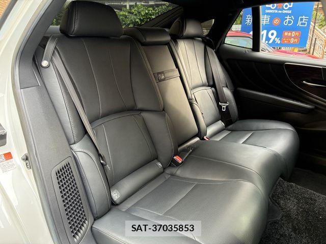 Lexus LS 2021-11 6612861-20