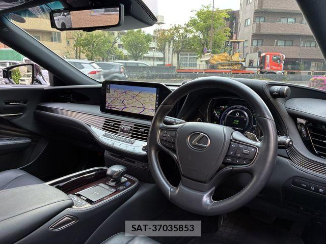 Lexus LS 2021-11 6612861-24