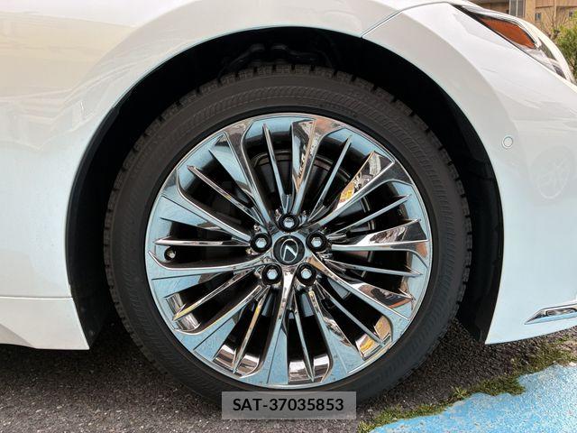 Lexus LS 2021-11 6612861-27