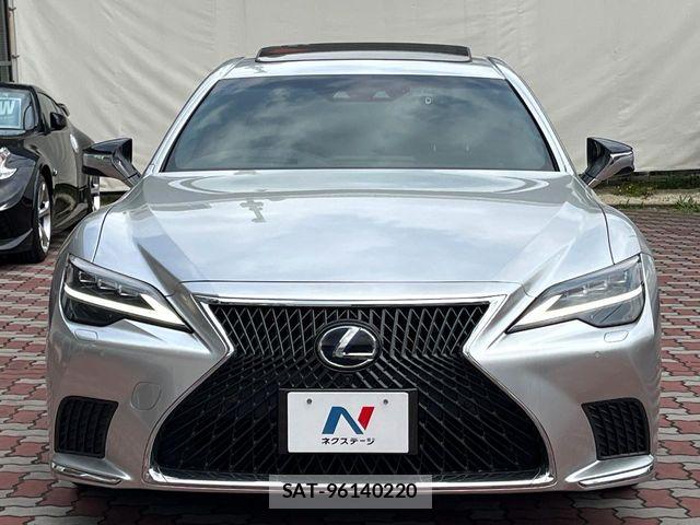 Lexus LS 2020-12 6641837-13