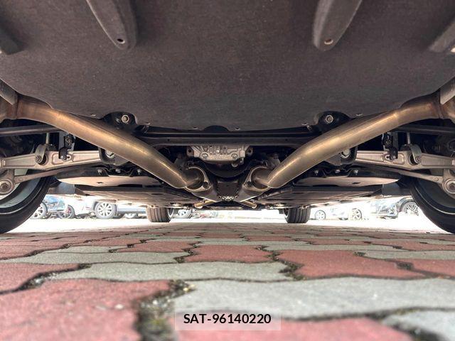 Lexus LS 2020-12 6641837-18
