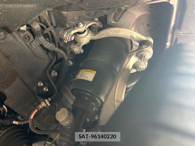 Lexus LS 2020-12 6641837-19