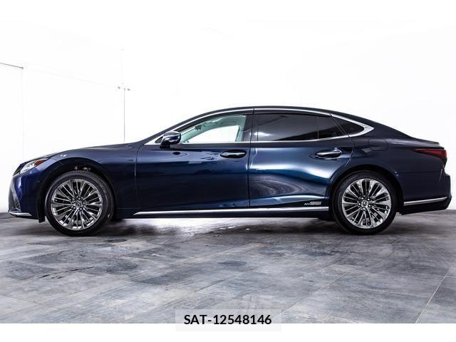 Lexus LS 2022-04 6672275-6