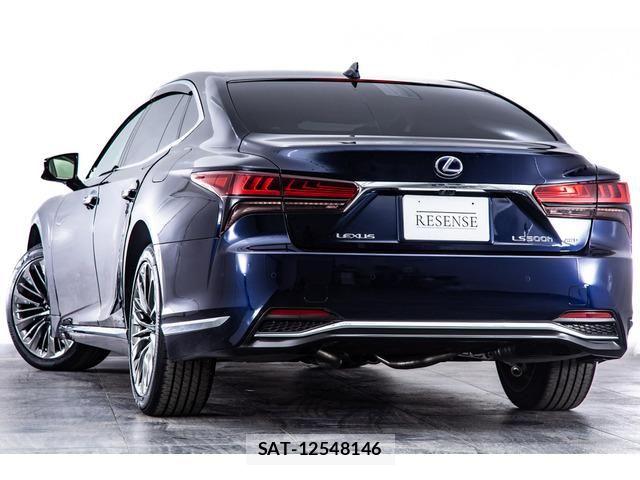 Lexus LS 2022-04 6672275-8