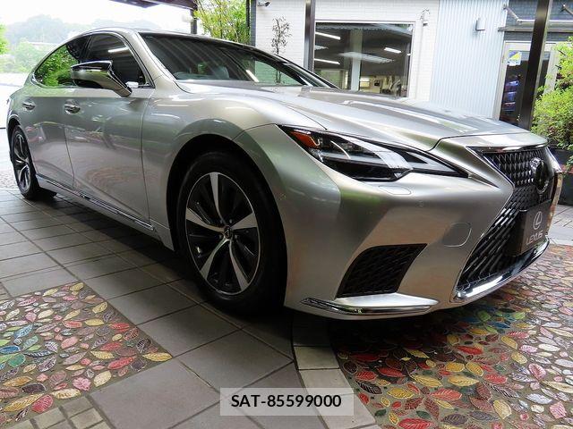 Lexus LS 2023-06 6676684-9