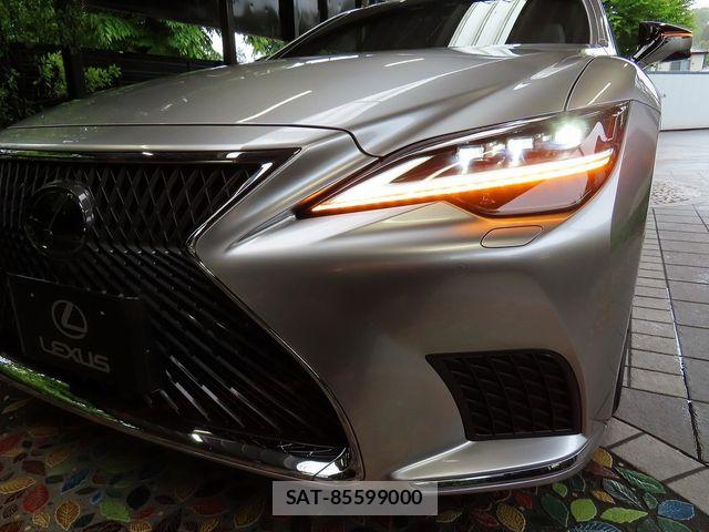 Lexus LS 2023-06 6676684-5