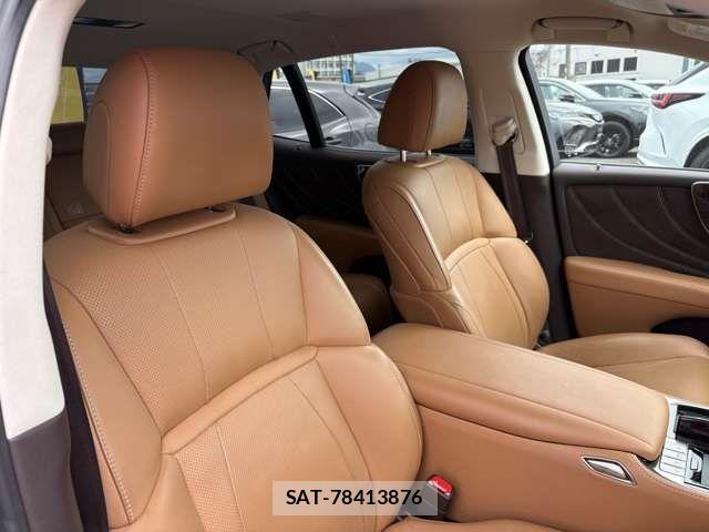 Lexus LS 2018-01 6815701-6