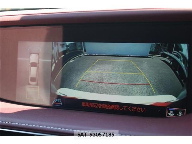 Lexus LS 2017-11 6907737-2