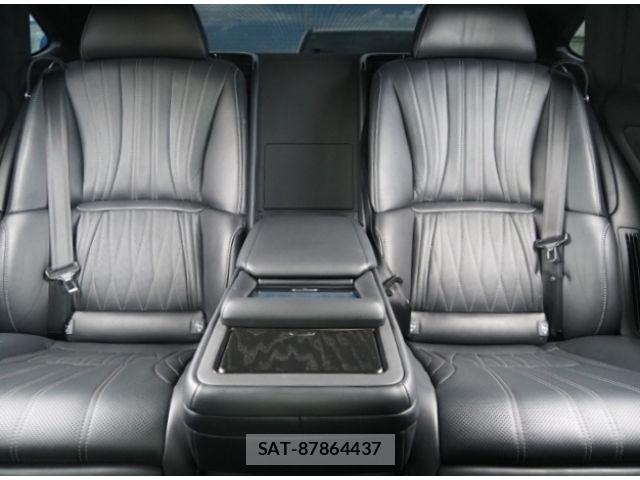 Lexus LS 2021-11 7220994-12