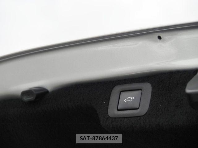 Lexus LS 2021-11 7220994-14