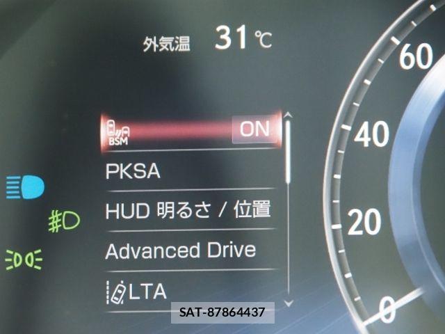 Lexus LS 2021-11 7220994-25