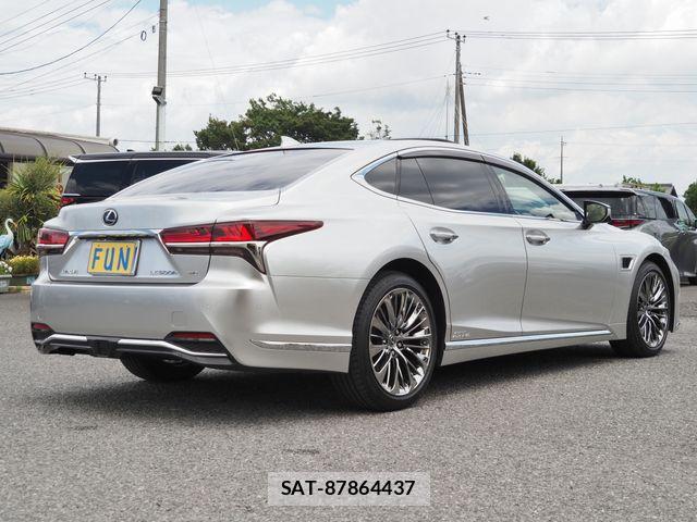 Lexus LS 2021-11 7220994-4