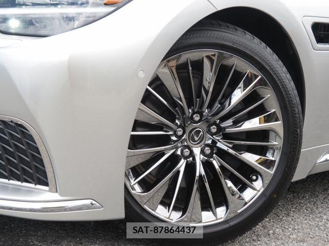 Lexus LS 2021-11 7220994-7