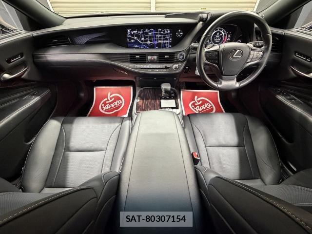 Lexus LS 2018-02 7220991-2